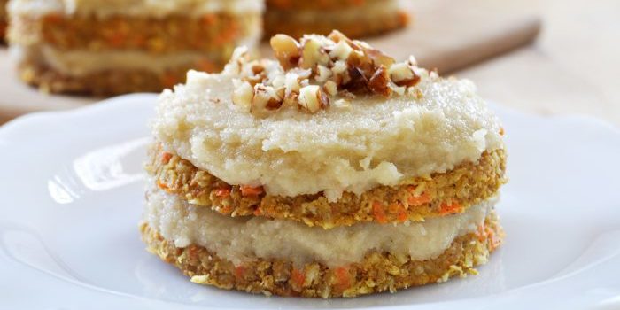 пирожное сыроедское десерт без сахара быстро урбеч польза рецепты для веганов сыроедов